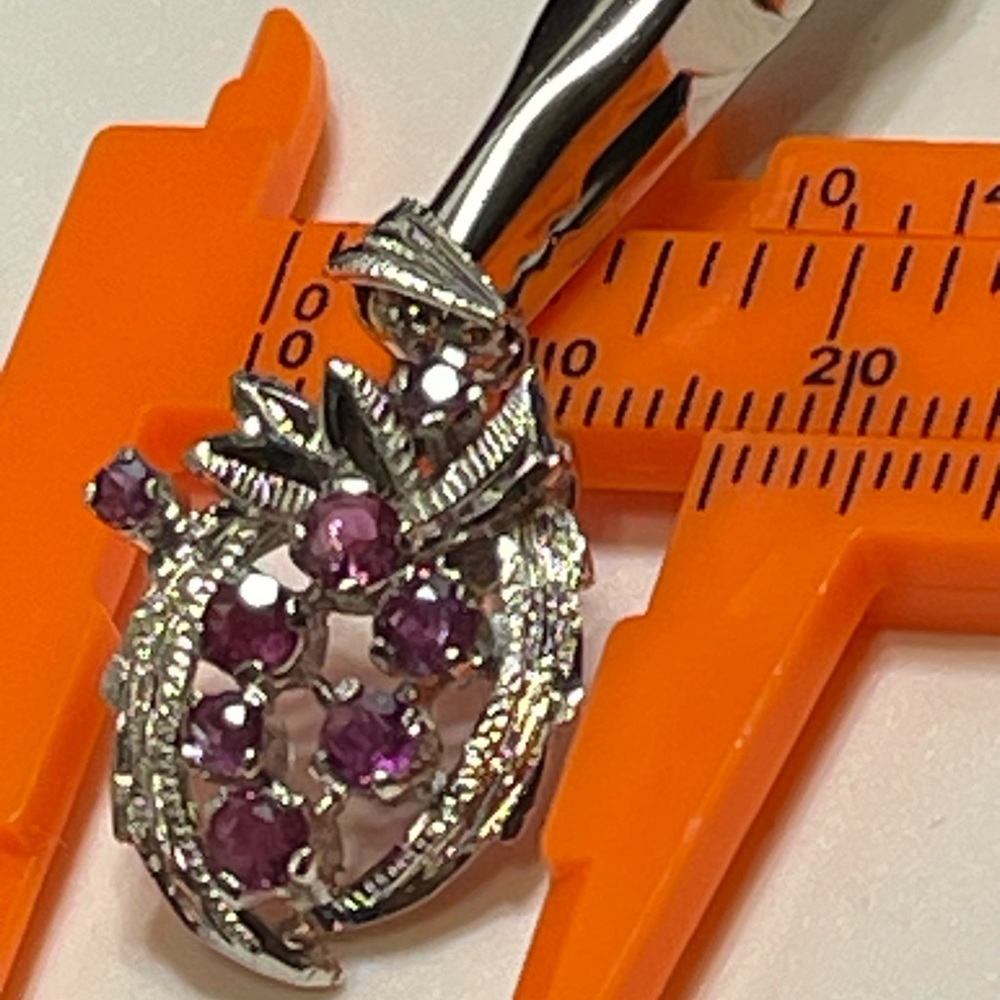 Elegant Silver and Purple Pendant